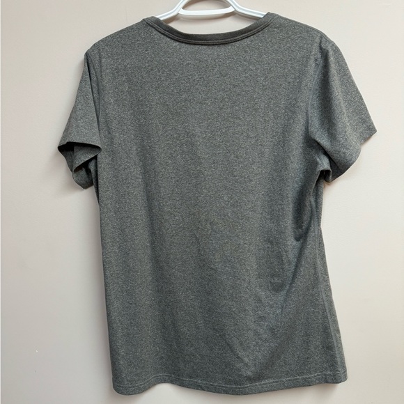 Nike Dri-Fit shirt - Picture 2 of 4